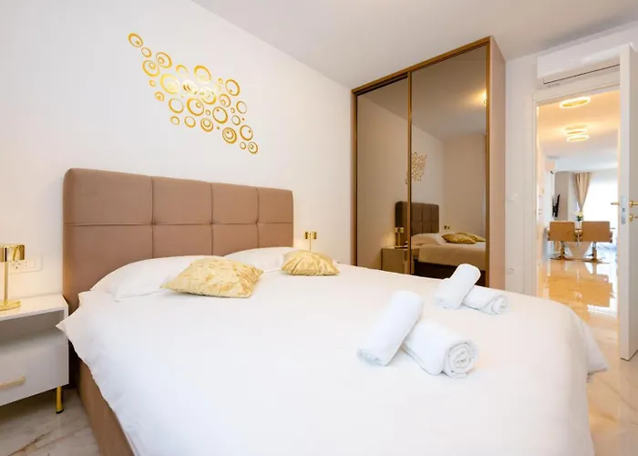 Mifi * Trogir